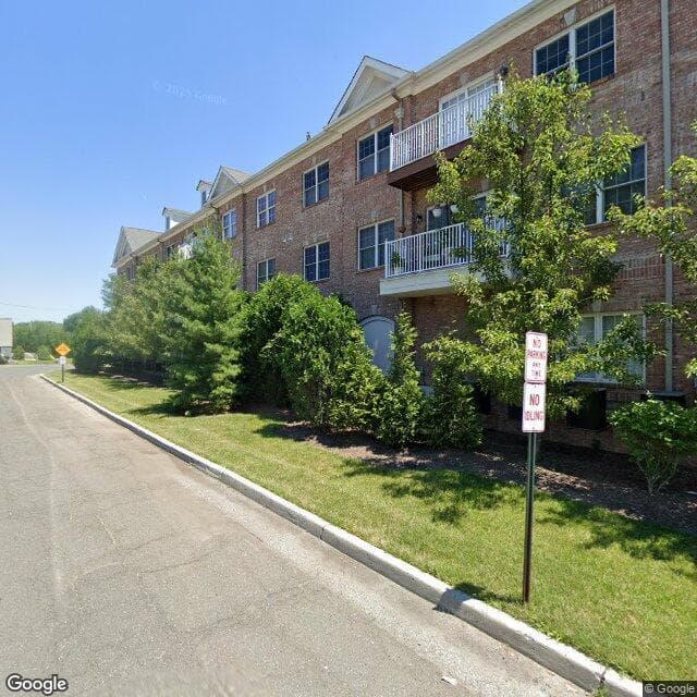 Paris Square - Senior living in Northvale, New Jersey