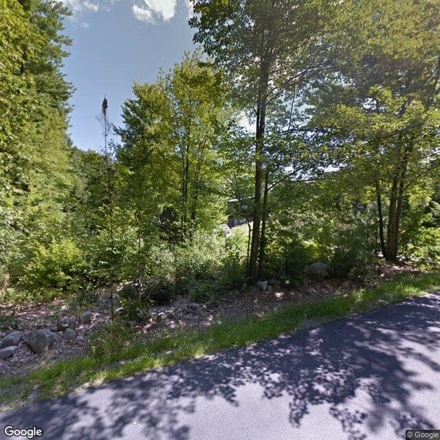 Peaslee Road in Merrimack, NH