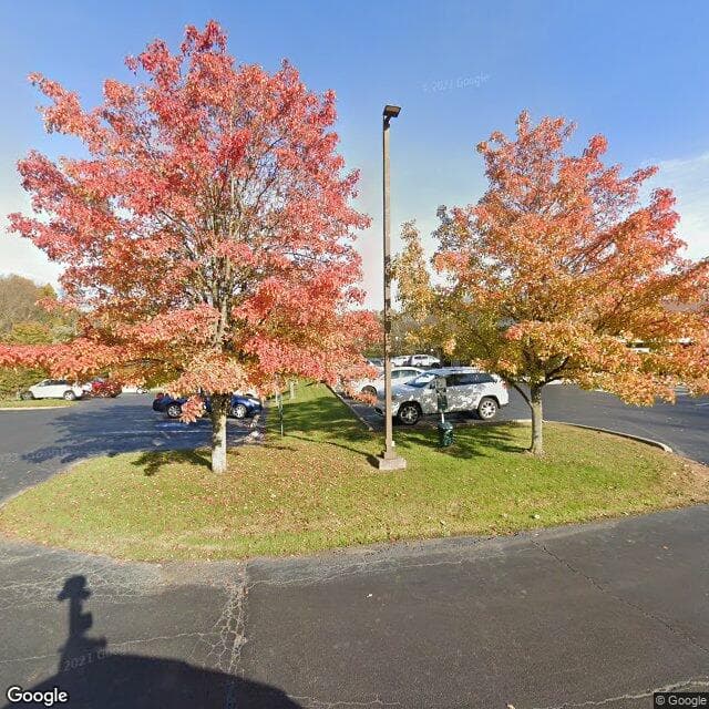 Pepperberry Suites in Chester, WV