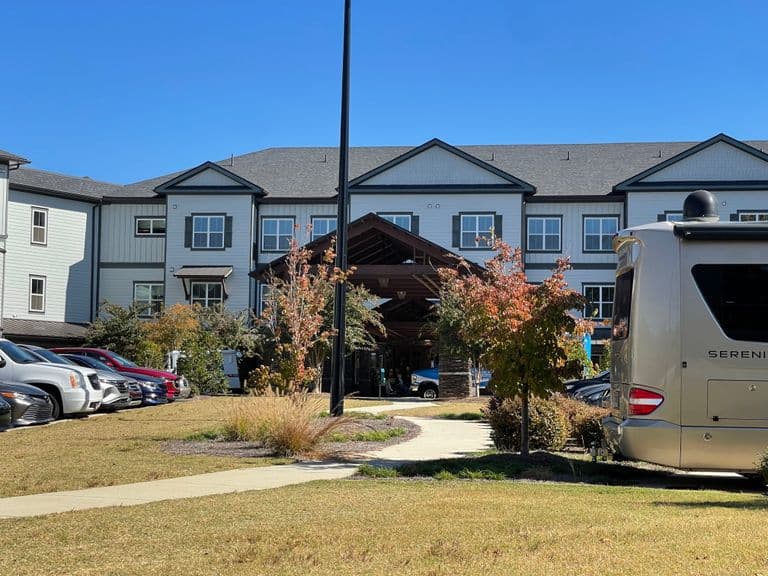 Phoenix At Braselton in Hoschton, GA - Main View