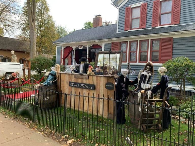 Pine Ridge of Hayes in Sterling Heights, MI
