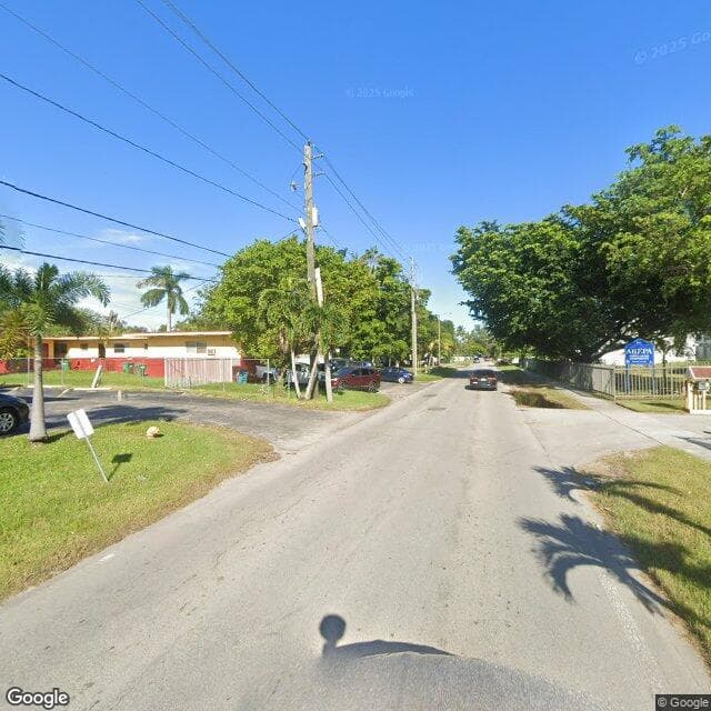 Pines Nursing Home in North Miami, FL - Main View