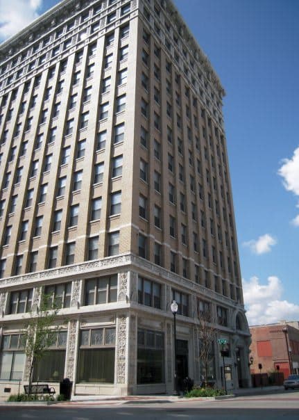Corby Place in Saint Joseph, MO - Main View
