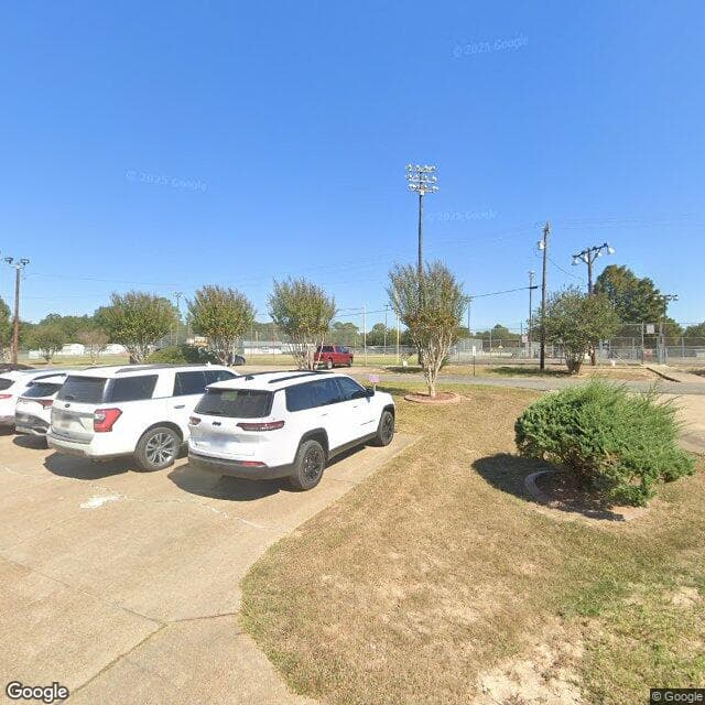 Prairie Manor Nursing Home in Pine Prairie, LA - Main View