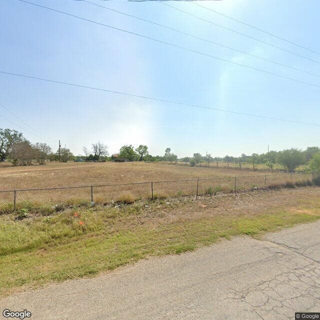 Prairie Meadows Rehabilitation and Healthcare Center in Floresville, TX - Main View