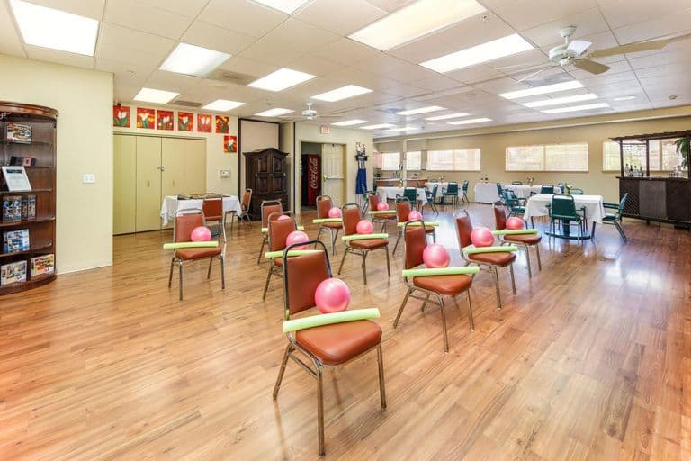 Prestige Senior Living At Mira Loma in Henderson, NV - Main View