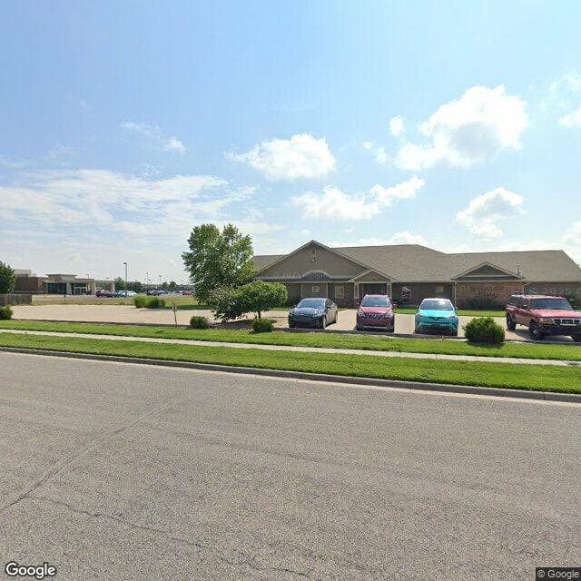 Rl Fountainwood 1 in Hutchinson, KS - Main View