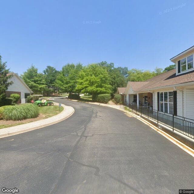 Roy E. And Marguerite Karlen Assisted Living in Louisville, KY - Main View