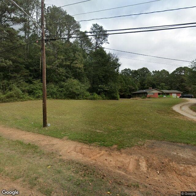 S Deshon Manor in Lithonia, GA - Main View