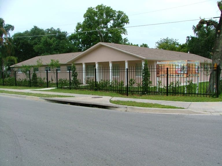 San Jean Facility Care in Orlando, FL - Main View