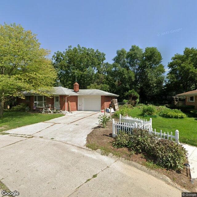 Sandra Court in Saginaw, MI - Main View