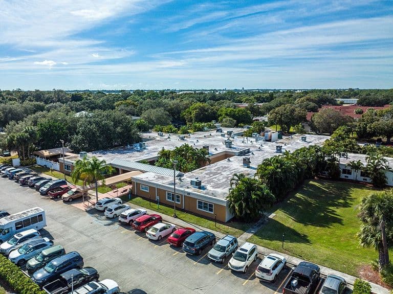 Sea Breeze Rehab And Nursing Center in Vero Beach, FL - Main View