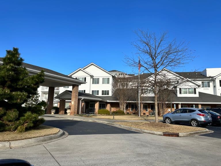 Shads Landing Gracious Retirement Living - Senior living in Charlotte, North Carolina