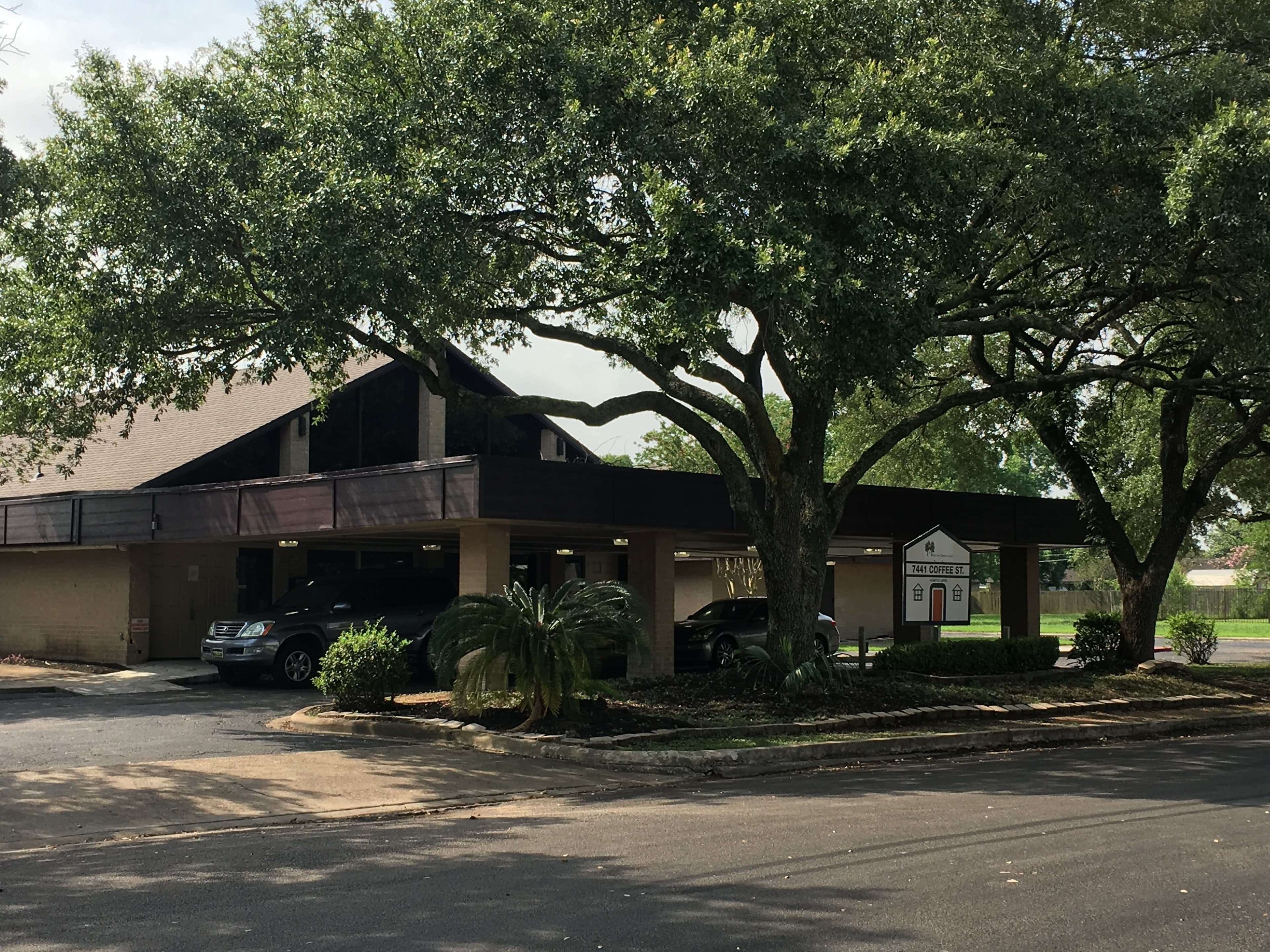 Cottage Grove Living in Houston, TX - Main View