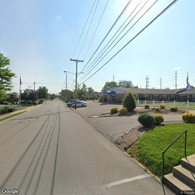 Signature Healthcare Of Bowling Green in Bowling Green, KY - Main View