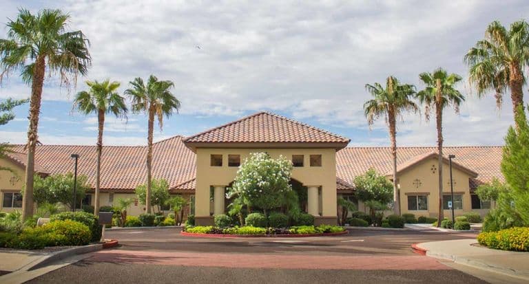 Silver Creek Inn in Mesa, AZ - Main View