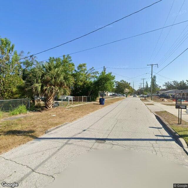Skagway Living Facility in Tampa, FL - Main View