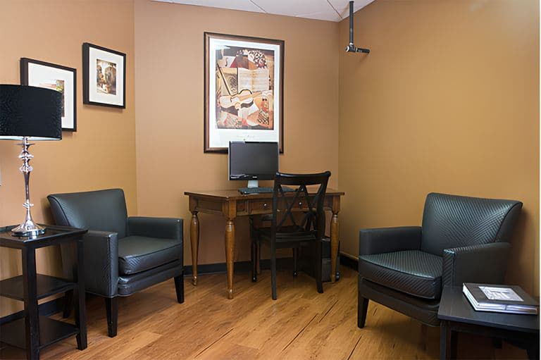 Solon Pointe At Emerald Ridge in Solon, OH - Main View
