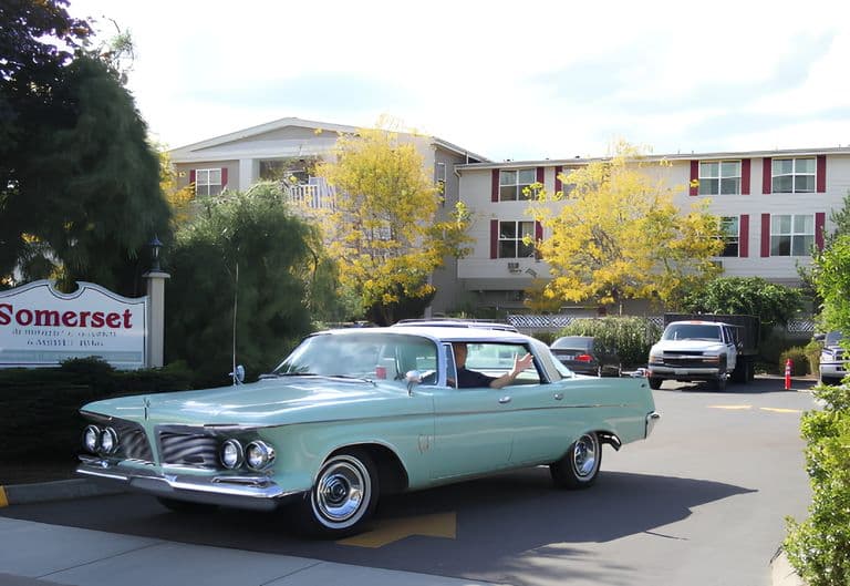 Somerset Retirement Apartments in Longview, WA