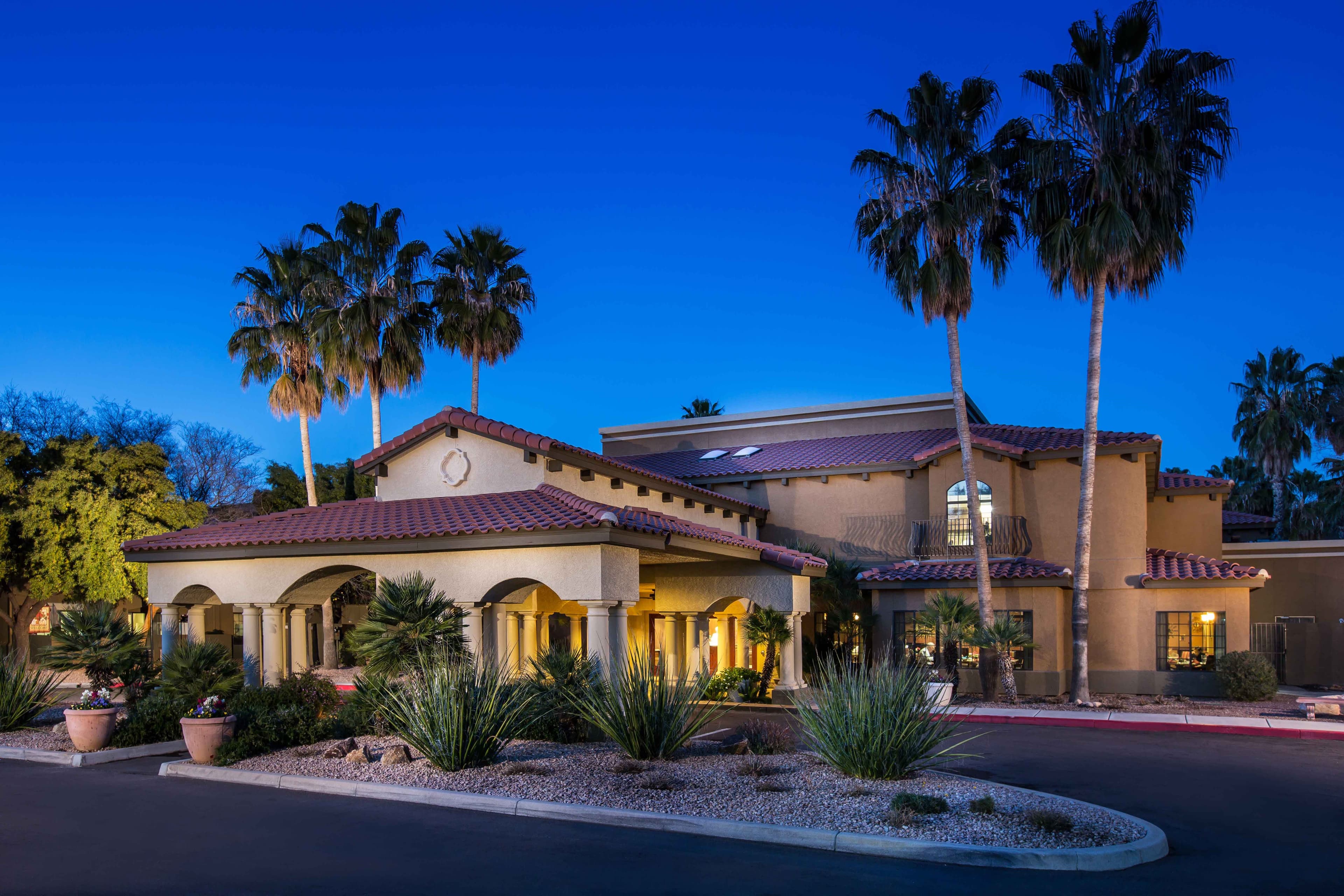 Country Club at La Cholla in Tucson, AZ - Main View