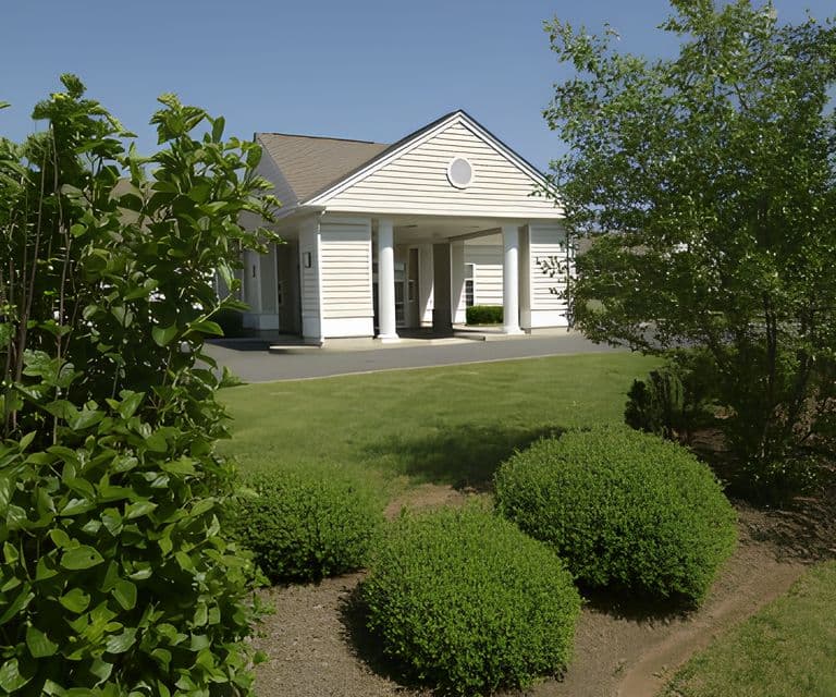 Spring Hills At Somerset in Somerset, NJ