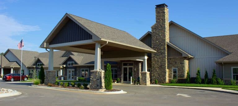 Springhouse Village East in Springfield, MO