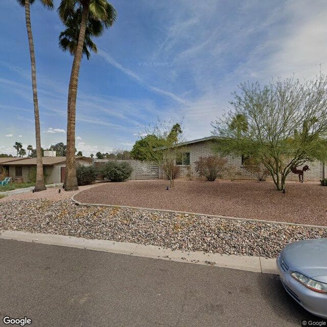 Sue's Place in Phoenix, AZ - Main View