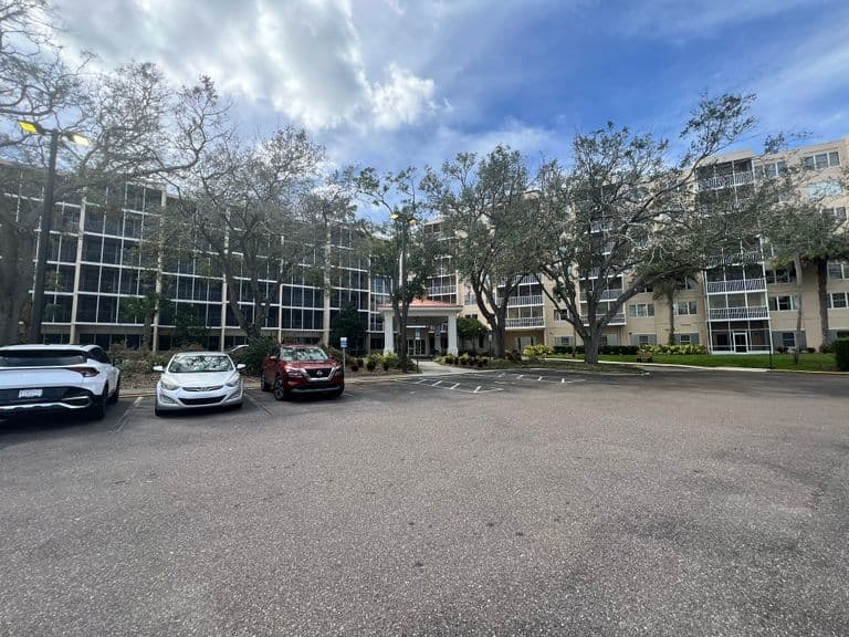 Sun Towers Retirement Community in Sun City Center, FL - Main View