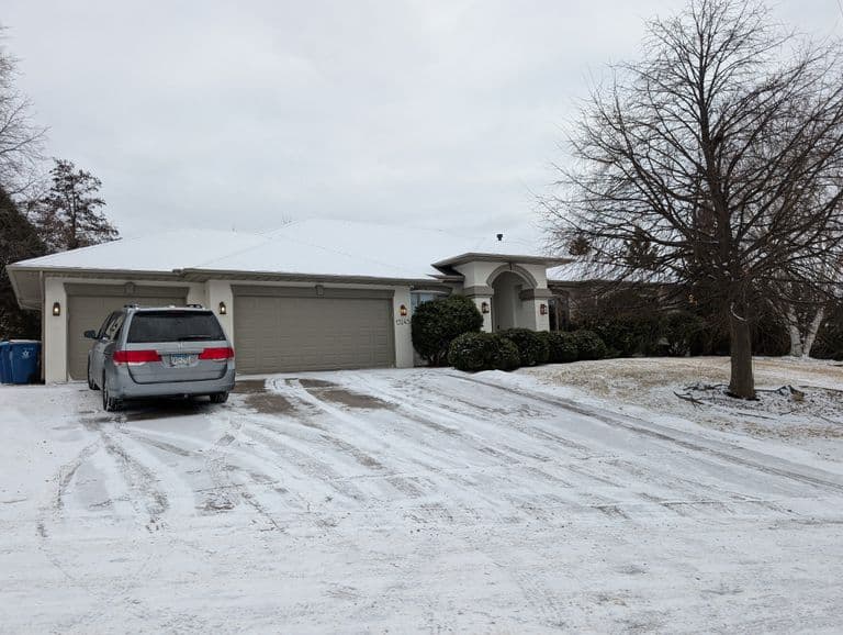 Syncare in Plymouth, MN - Main View