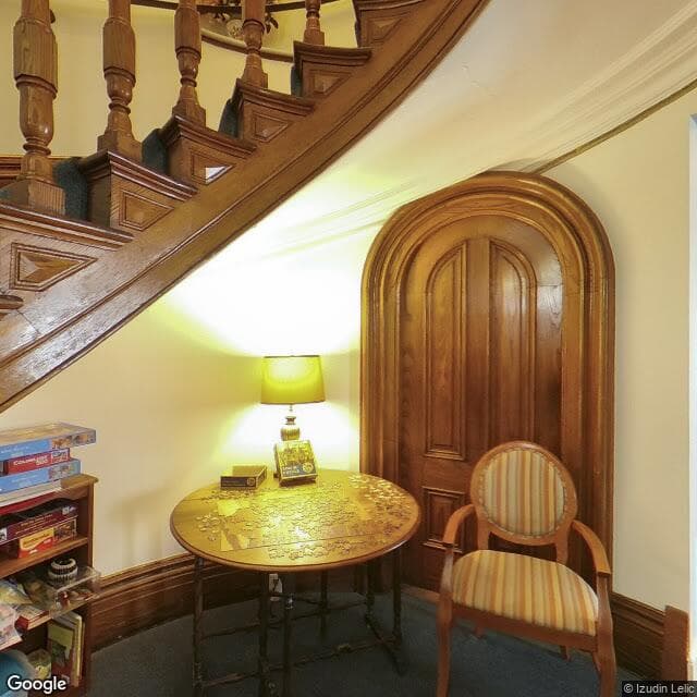 The Bradley House (F.K.A. Hilltop House) - Senior living in Brattleboro, Vermont