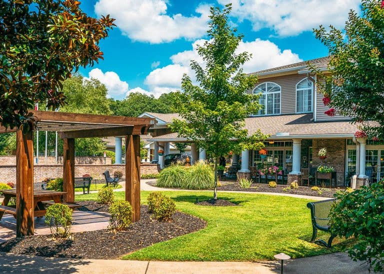 The Bridge At Columbia - Senior living in Columbia, Tennessee
