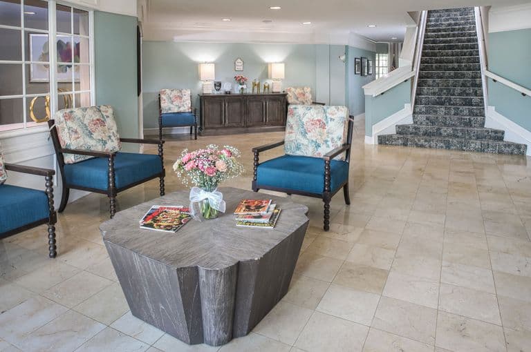 The Gables Of Palm Harbor in Palm Harbor, FL - Main View