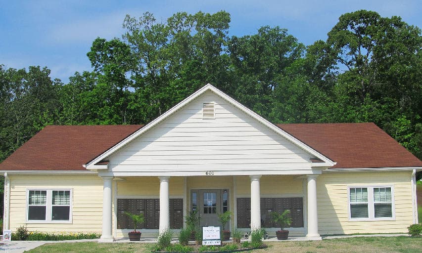 Courtyard Cottages Bryant in Bryant, AR