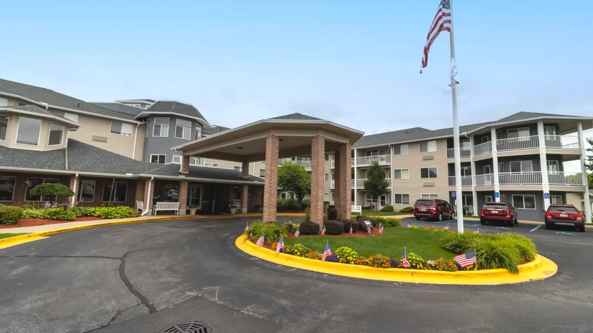 Independence Village Of Saginaw in Saginaw, MI - Main View