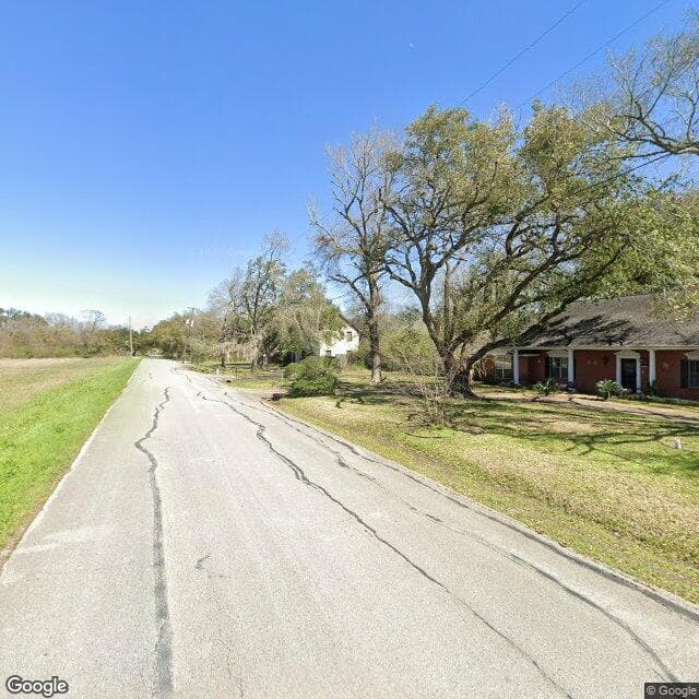 Cozy Living Community in Missouri City, TX - Main View