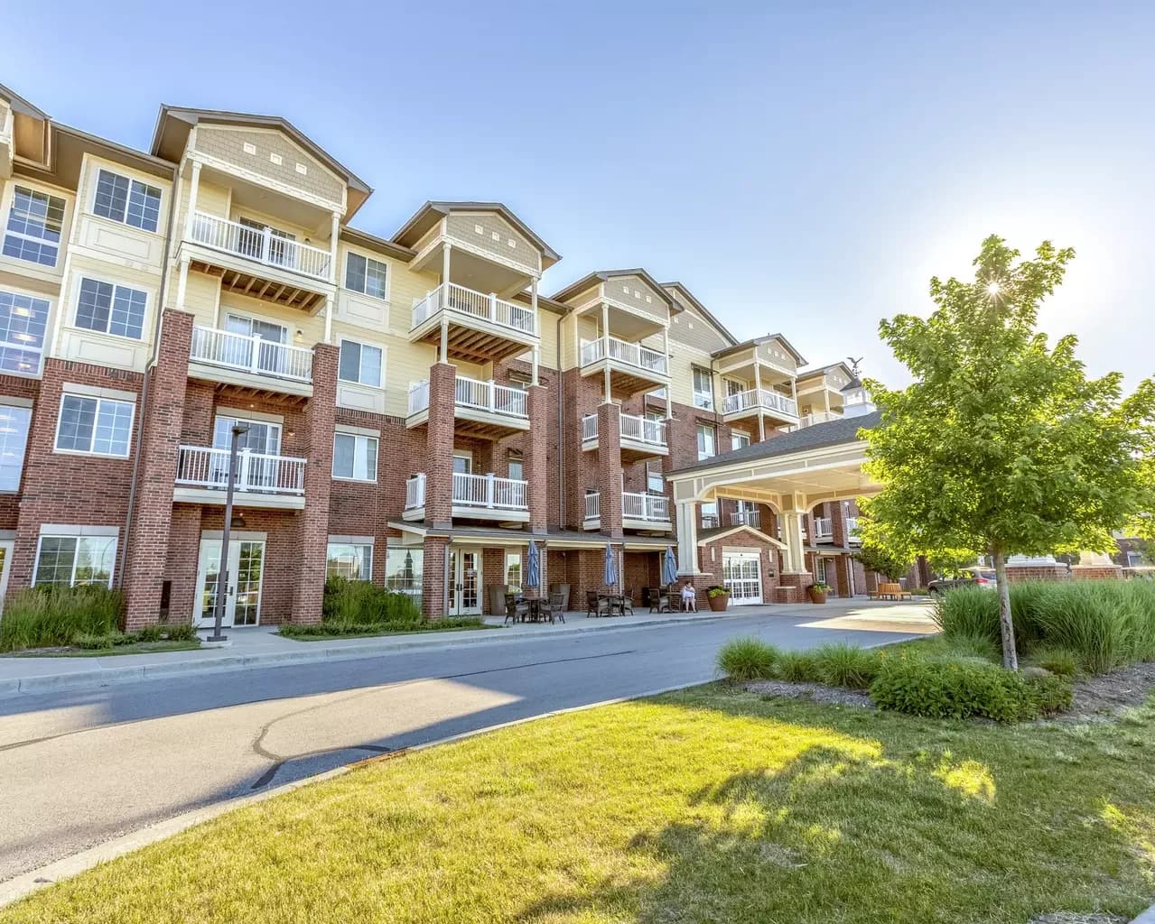 Independence Village Of Zionsville West - Senior living in Zionsville, Indiana