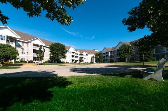 Trail Ridge Retirement Community Alc in Sioux Falls, SD - Main View