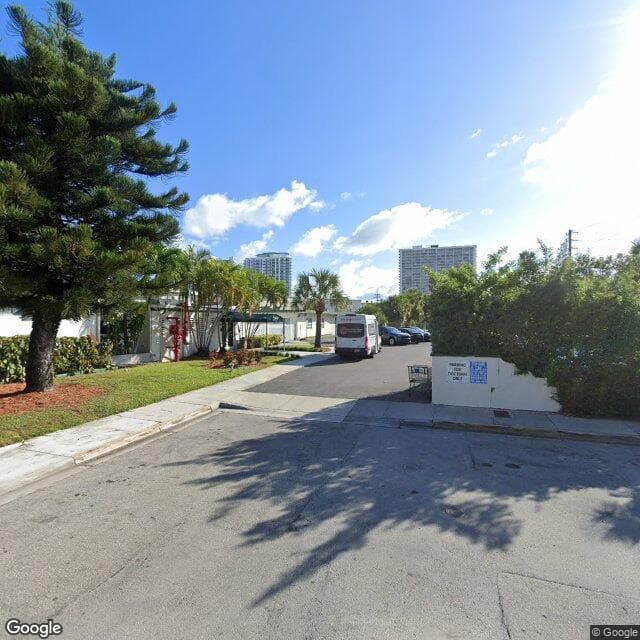 Treasure Isle Care Center in North Bay Village, FL - Main View