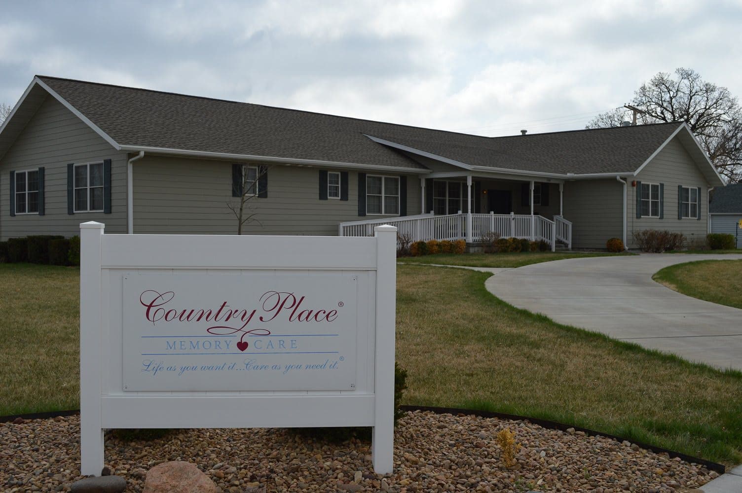 Credo Senior Living in Hoisington, KS - Main View