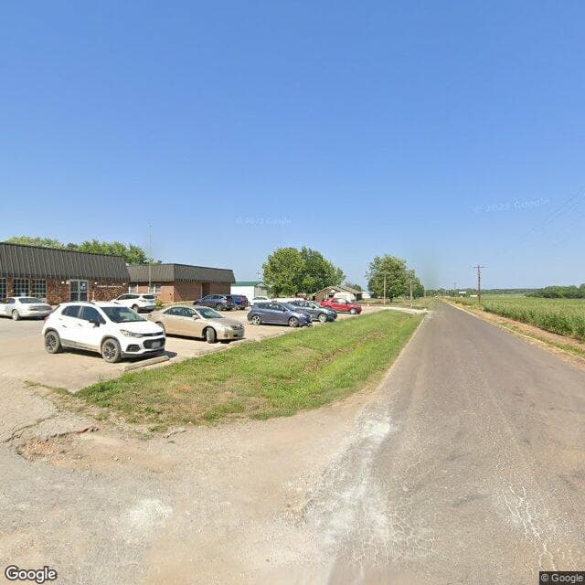 Truman Lake Manor in Lowry City, MO - Main View