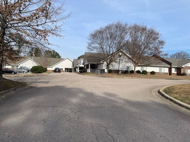 Universal Health Care - North Raleigh in Raleigh, NC - Main View
