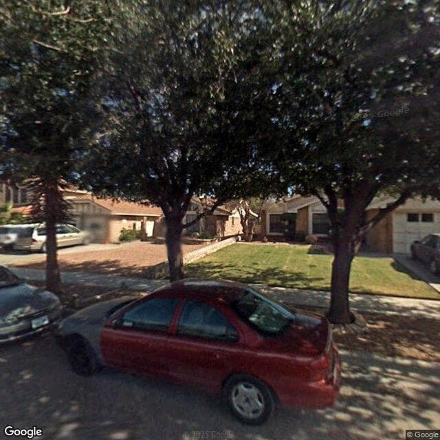 Unzuetas Foster Home in El Paso, TX - Main View