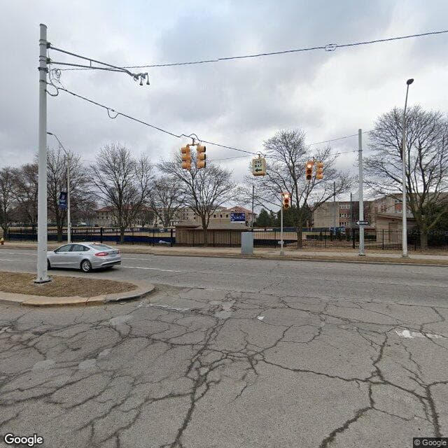 Up On Livernois - Family Tyes in Detroit, MI - Main View
