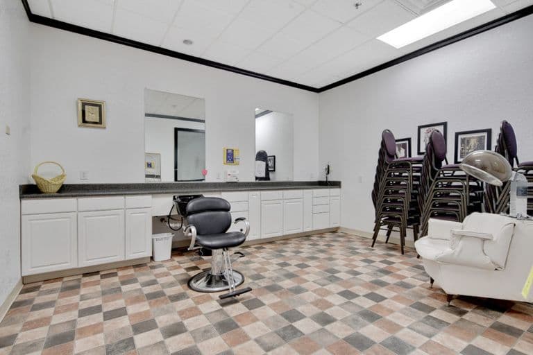 Valleyview Assisted Living in Owatonna, MN - Main View