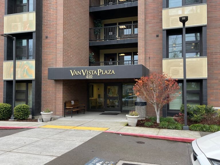 Van Vista Assisted Living in Vancouver, WA - Main View