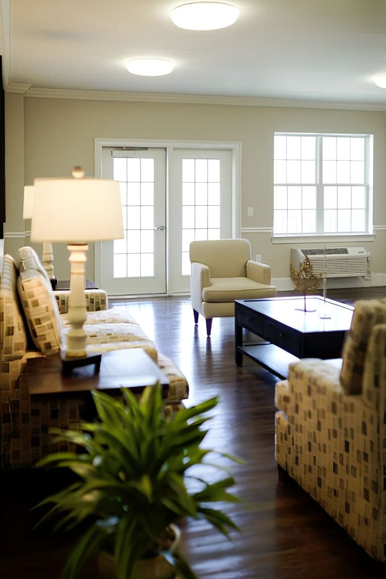 Vantage Pointe Village At Ashland - Senior living in Ashland City, Tennessee