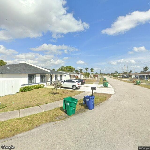 Villa Estrella - ALF in Miami, FL - Main View