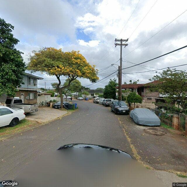 Waipahu Hale in Waipahu, HI - Main View