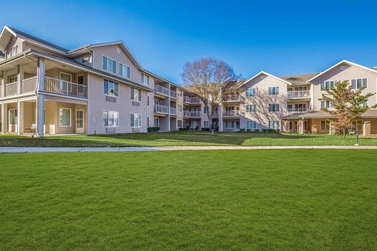 Washington Commons By Barclay House in Evans, GA - Main View