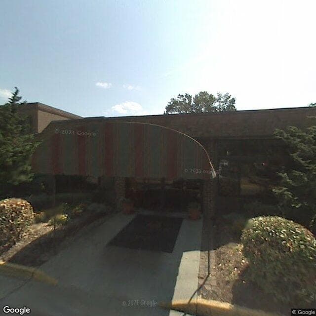 Waterview Health & Rehab Center in Hampton, VA - Main View